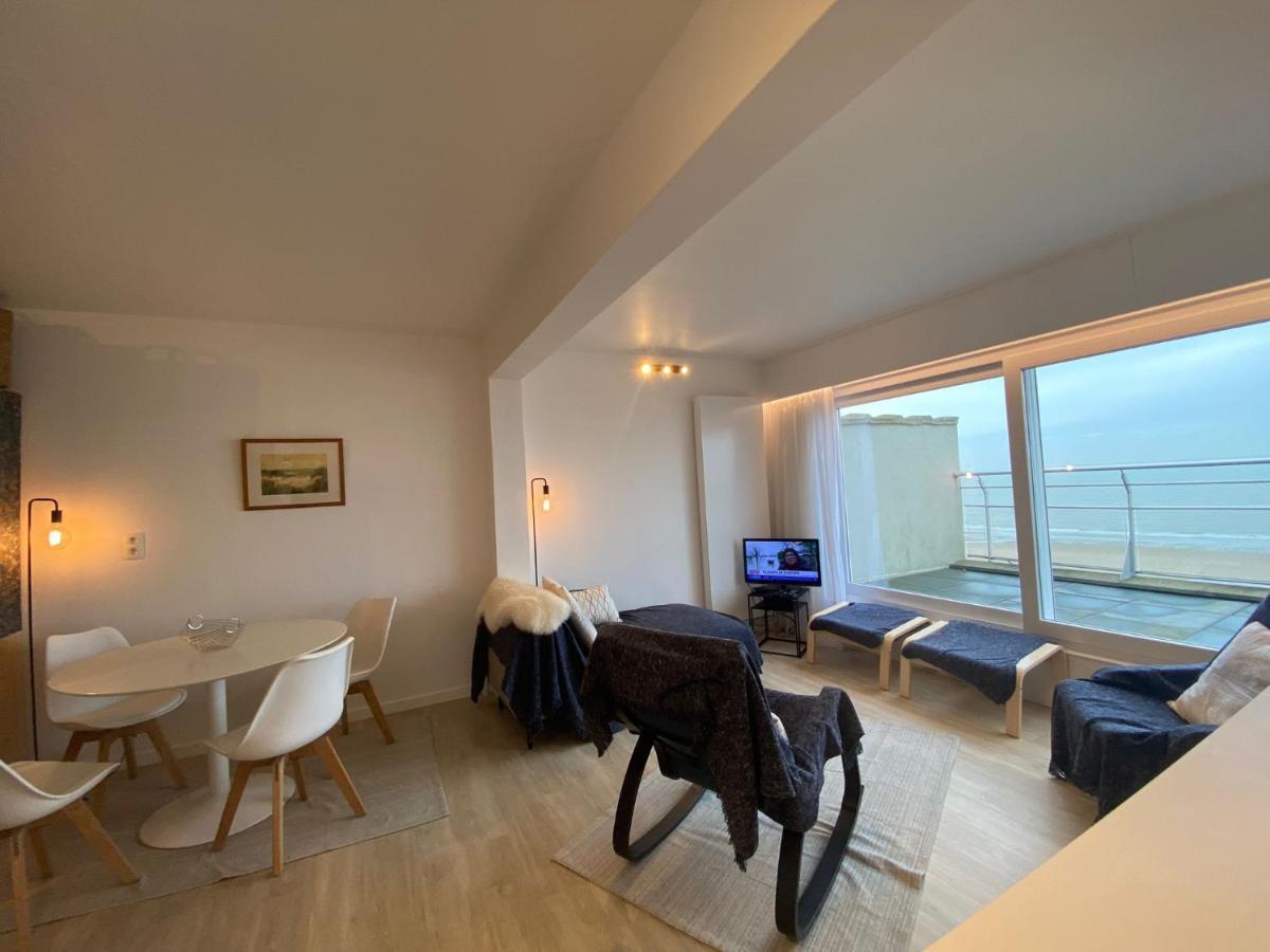Penthouse On The Belgian Coast With Sea & Landscape Views Apartment Wenduine Exterior photo